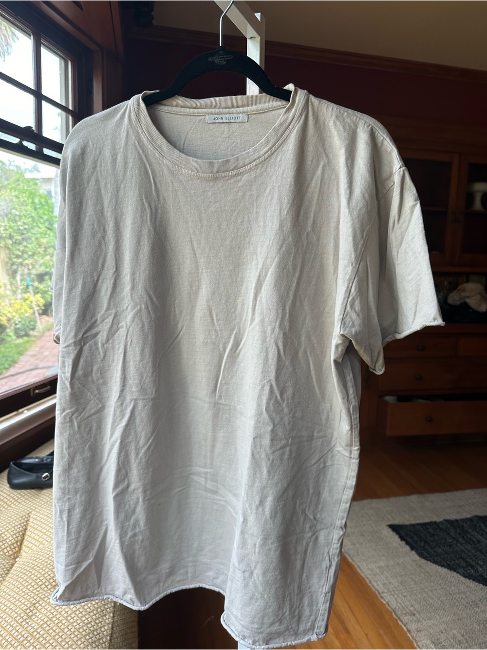 John Elliott Short Sleeve Crewneck T-Shirt - Light Taupe - Picture 5 of 6